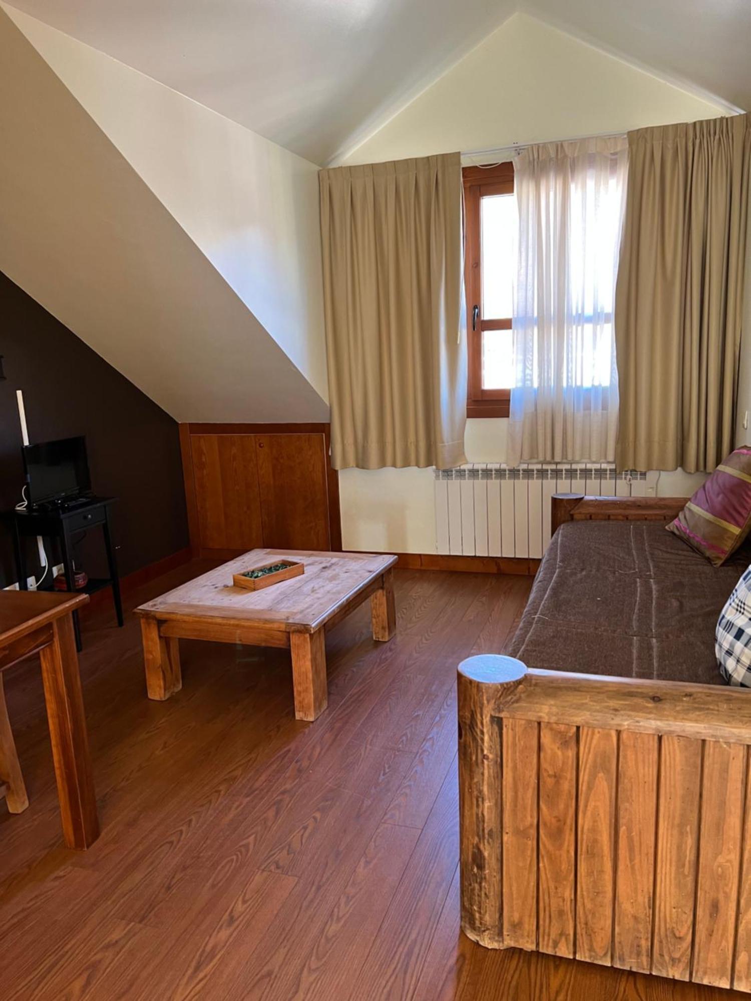 Apartamentos Cuirgu Felechosa Zewnętrze zdjęcie